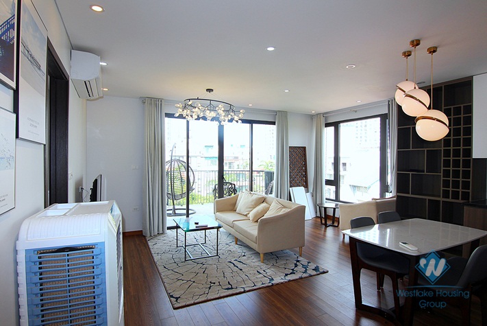 Beautiful and bright apartment for rent in the heart of Tay Ho district, Ha Noi